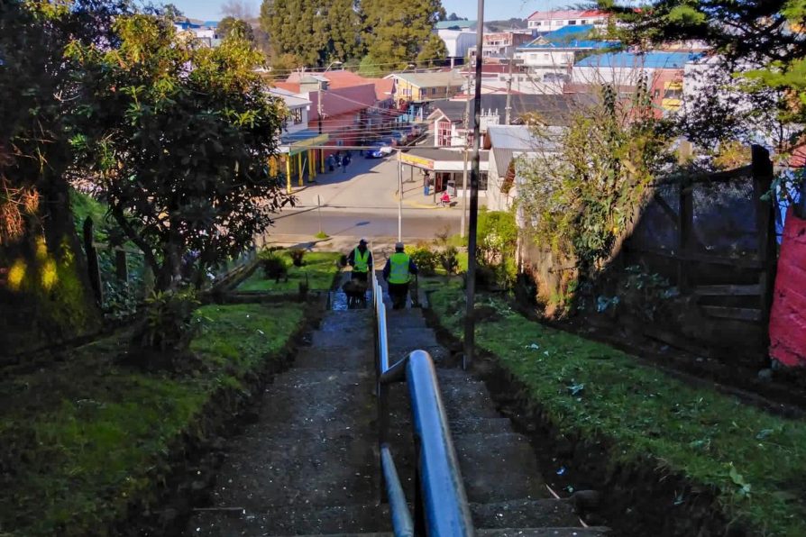 Escalera Centenario de Ancud será refaccionada e iluminada con recursos asignados desde Subdere