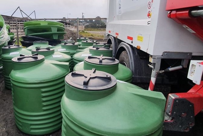 Delegación provincial inicia entrega de acumuladores de agua para mitigar crisis hídrica por una inversión de más de $77 millones