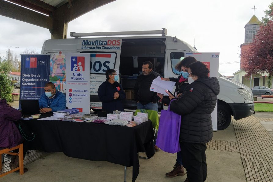 Infobus de la División de Organizaciones Sociales se despliega en actividades de Gobierno en Terreno en la Provincia de Chiloé