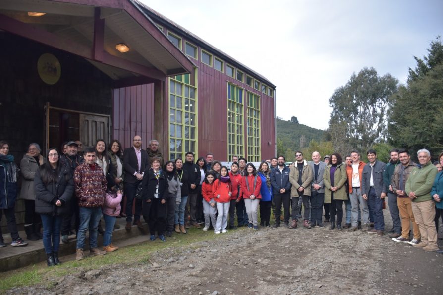 Ministerio del Medio Ambiente entrega recursos extraordinarios para proteger del Pudú en Chiloé